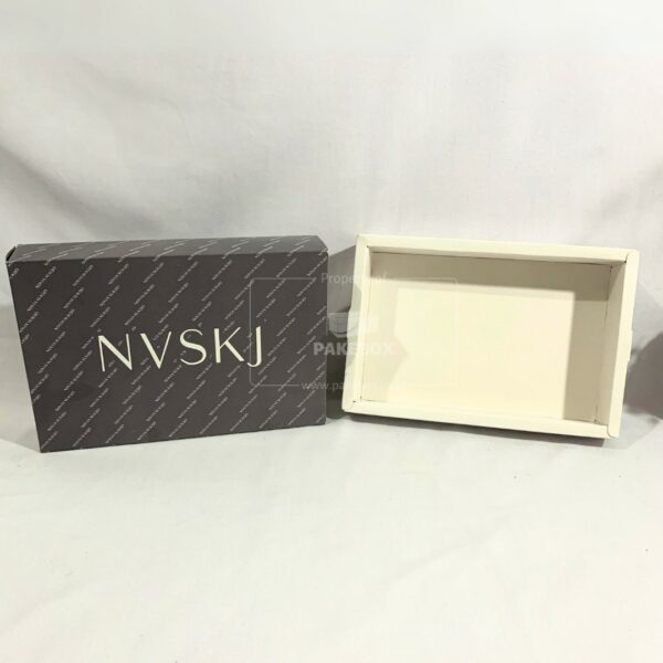 Box Packaging Model Drawer Geser Berbahan Softbox 1