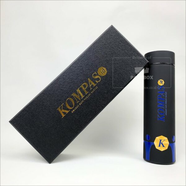 Packaging Box Bottle Tumbler Warna Hitam Dengan Logo 4