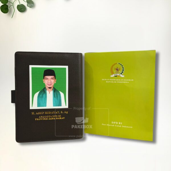 Packaging Box Untuk Buku Agenda Dengan Logo Perusahaan 5