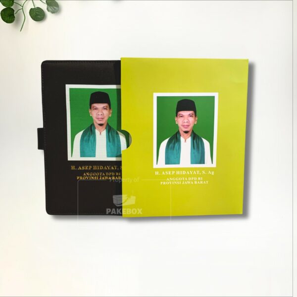 Packaging Box Untuk Buku Agenda Dengan Logo Perusahaan 6