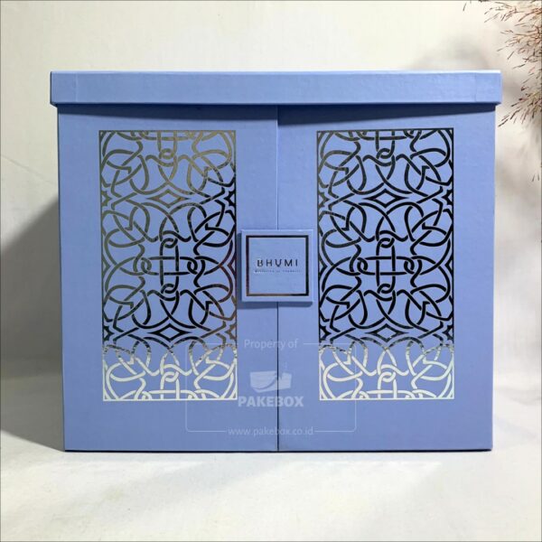 Packaging Box Double Opening Dengan Magnet Berwarna Biru 4