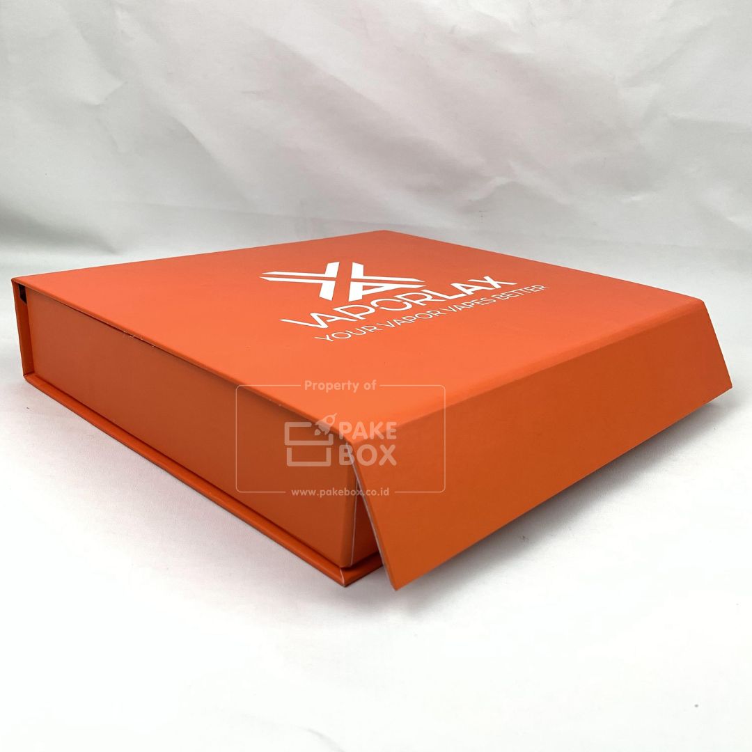 Packaging Box Untuk Vape Dengan Pengunci Magnet dan Sekat Pada Bagian Dalam (6)