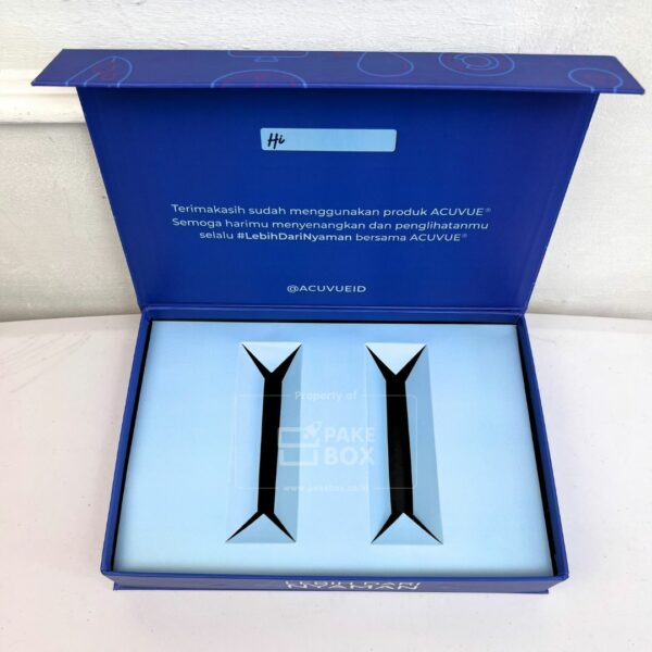 Packaging Produk Kecantikan Berbahan Hardbox Dilengkapi Magnet Dan Partisi (4)