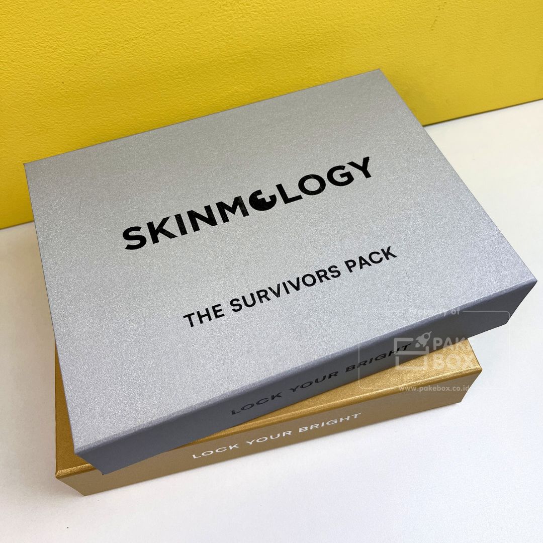 Packaging Box Produk Makeup Skincare Skinmology Model Hardbox Magnet Dengan Partisi (3)